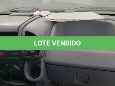 LOTE 006 - MICROONIBUS CITROEN/JUMPER, GREENCAR ES, PLACAS ITI-0923,  diesel, branca, ano 2012, modelo 2013
