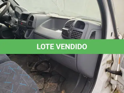 LOTE 006 - MICROONIBUS CITROEN/JUMPER, GREENCAR ES, PLACAS ITI-0923,  diesel, branca, ano 2012, modelo 2013