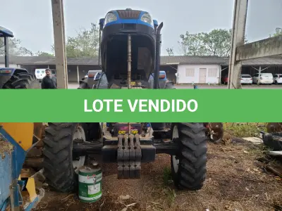LOTE 001 - TRATOR AGRÍCULA, MARCA NEW  HOLLAND, MODELO TL 75, diesel, ano e modelo 2014