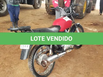 LOTE 007 - MOTOCICLETA HONDA CG, FAN 125, gasolina, placas INE  3399, vermelha, ano e modelo 2006