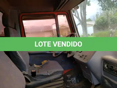 LOTE 002 - Caminhão Basculante, Mercedes Benz 1620, diesel, placas ILQ 7096, ano e modelo 2003, não está funcionando