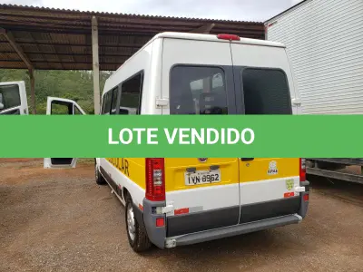 LOTE 004 - MICRO-ÔNIBUS FIAT DUCATO MC MIC, ano de fabricação/modelo 2014/2014