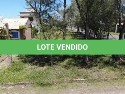 LOTE 001 - Terreno Urbano, Lote 20 quadra 05, na praia Azul, em Arroio do Sal/RS