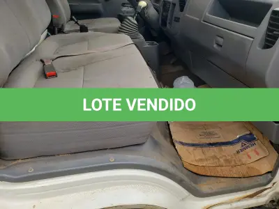 LOTE 006 - CAMINHÃO FOTON AUMARK 1009T, a diesel, ano e modelo 2015