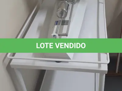 LOTE 004 - Móveis de escritório - Armários, cadeiras, mesas, arquivos entre outros