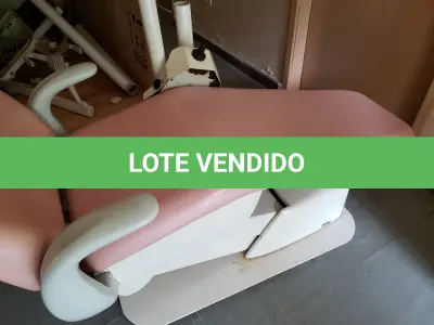 LOTE 001 - Cadeira Odontológica