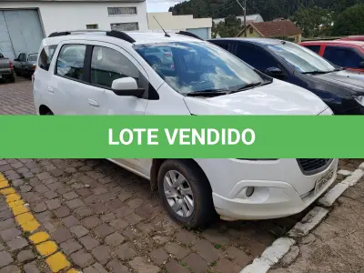 LOTE 003 - VEÍCULO GM Spin, 1.8 LTZ, placas IVB-6343, flex, ano 2013,  modelo 2014