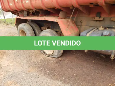 LOTE 002 - Caminhão Basculante, Mercedes Benz 1620, diesel, placas ILQ 7096, ano e modelo 2003, não está funcionando