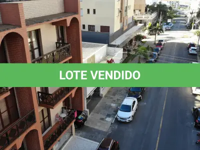 LOTE 001 - Apto 204 no Edifício Saveiro, no centro de Torres/RS