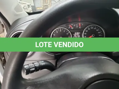 LOTE 003 - UM AUTOMÓVEL GOL 1.0 WOLKSWAGEM, ano/modelo 2009/2010