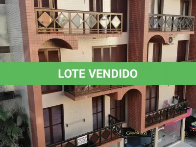 LOTE 001 - Apto 204 no Edifício Saveiro, no centro de Torres/RS