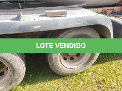 LOTE 002 - UM CAMINHÃO VW/26.280 CRM 6X4, PLACAS IVY-0076, ANO 2014, BRANCO, DIESEL