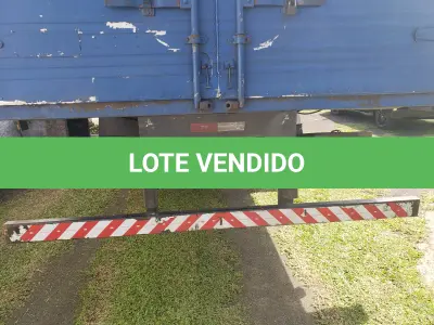 LOTE 001 - UM CAMINHÃO MERCEDES BENZ/L 1218, ano 1994, RENAVAM 621163775, COM BAÚ, PLACAS BUT-8142