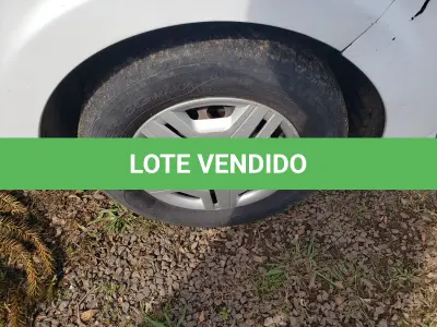 LOTE 005 - VEÍCULO CHEVROLET/ONIX, JOYE, PLACAS IXT-0096, ANO/MODELO 2017