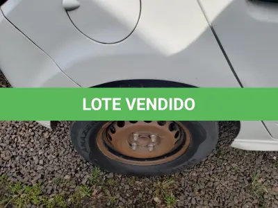 LOTE 006 - VEÍCULO CHEVROLET/ONIX, 1.0 MT IS, PLACAS IXF-8997, ANO/MODELO 2016