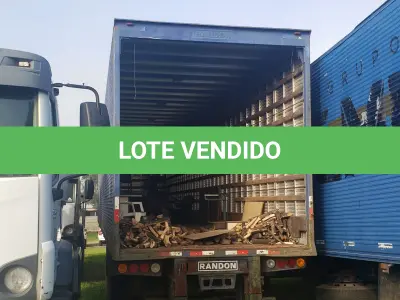 LOTE 003 - UM SEMI-REBOQUE, MARCA SR/RANDON SP SRFG CG, ANO 2011, COR AZUL, EIXOS FIXOS PARA REBOQUE E SEMI-REBOQUE (03), RENAVAM 338310126, COM BAÚ, PLACAS ISD-0413