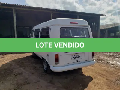 LOTE 004 - VEÍCULO KOMBI, FLEX, PLACAS IUV-6495, ANO/MODELO 2014
