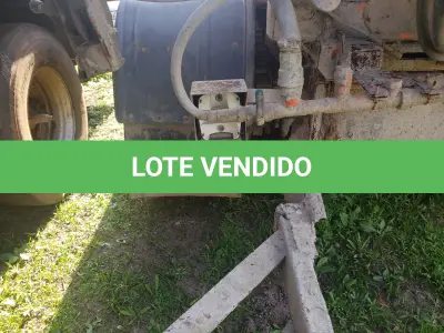 LOTE 002 - UM CAMINHÃO VW/26.280 CRM 6X4, PLACAS IVY-0076, ANO 2014, BRANCO, DIESEL