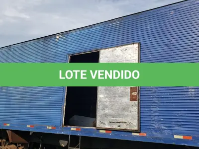 LOTE 007 - UM SEMI-REBOQUE, MARCA SR/RANDON SR FG, COM BAÚ, PLACAS CRY-2719, ANO 1999, RENAVAM 724070028, VEÍCULO RECUPERADO, COR AZUL