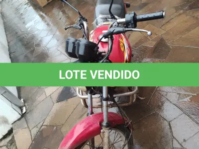 LOTE 002 - MOTOCICLETA HONDA /CG 125 TITAN KS, gasolina, placas ILE 7111, ano e modelo 2003