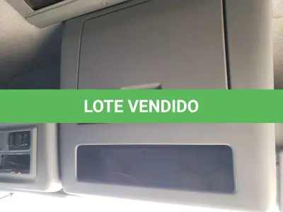 LOTE 001 - UM CAMINHÃO MERCEDEZ BENZ/ATEGO 2426, PLACAS IWG-8795, ANO 2014 MODELO 2014, RENAVAM 1034819914