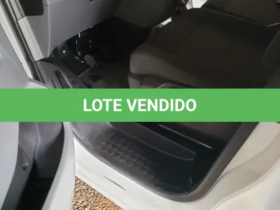 LOTE 001 - MICROONIBUS PEUGEOT, Expert Eurolaf, diesel, placas IZZ-6B74, ano 2019 e modelo 2020