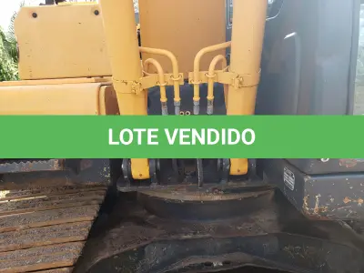 LOTE 003 - ESCAVADEIRA HYUNDAI, 140 LC7, DIESEL, ANO/MODELO 2011, 5.827 H