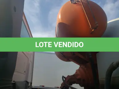 LOTE 002 - UM CAMINHÃO VW/26.280 CRM 6X4, PLACAS IVY-0076, ANO 2014, BRANCO, DIESEL