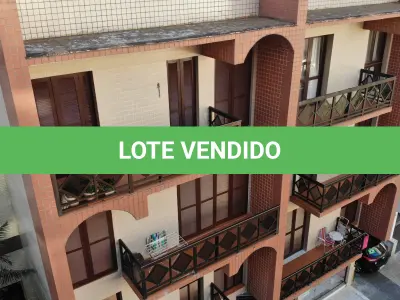 LOTE 001 - Apto 204 no Edifício Saveiro, no centro de Torres/RS