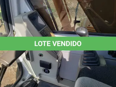 LOTE 003 - ESCAVADEIRA HYUNDAI, 140 LC7, DIESEL, ANO/MODELO 2011, 5.827 H