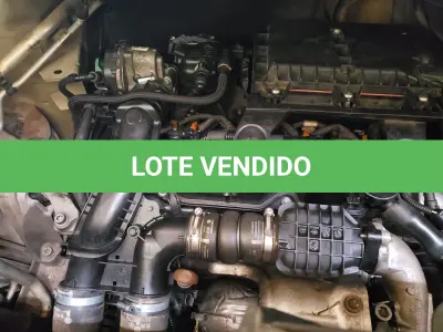 LOTE 001 - MICROONIBUS PEUGEOT, Expert Eurolaf, diesel, placas IZZ-6B74, ano 2019 e modelo 2020