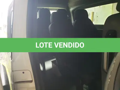 LOTE 001 - MICROONIBUS PEUGEOT, Expert Eurolaf, diesel, placas IZZ-6B74, ano 2019 e modelo 2020