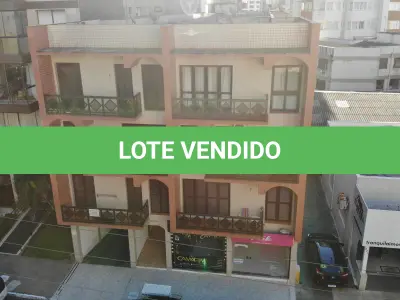 LOTE 001 - Apto 204 no Edifício Saveiro, no centro de Torres/RS