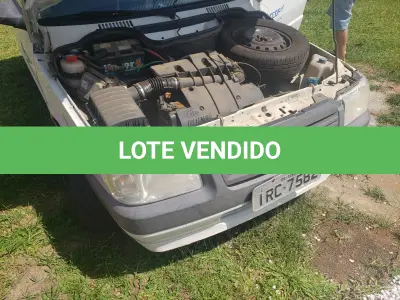 LOTE 001 - VEÍCULO FIAT UNO/MILLE, PLACAS IRC-7582, RENAVAM 233215964.
