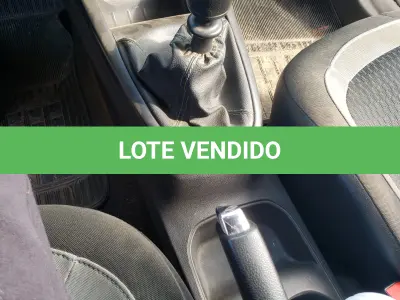 LOTE 006 - VEÍCULO CHEVROLET/ONIX, 1.0 MT IS, PLACAS IXF-8997, ANO/MODELO 2016