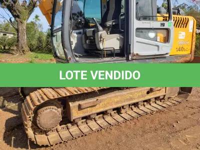 LOTE 003 - ESCAVADEIRA HYUNDAI, 140 LC7, DIESEL, ANO/MODELO 2011, 5.827 H