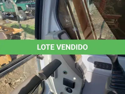 LOTE 003 - ESCAVADEIRA HYUNDAI, 140 LC7, DIESEL, ANO/MODELO 2011, 5.827 H