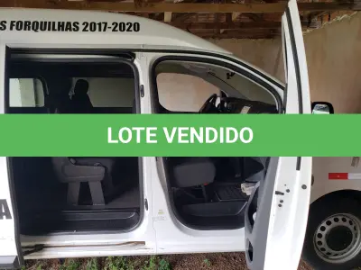 LOTE 001 - MICROONIBUS PEUGEOT, Expert Eurolaf, diesel, placas IZZ-6B74, ano 2019 e modelo 2020