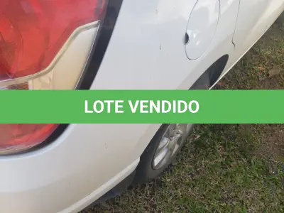 LOTE 002 - UM VEÍCULO GM/SPIN 1.8 LTZ, PLACA IVS-2894, ANO 2014, MODELO 2015, COM APROX 415.000 KM