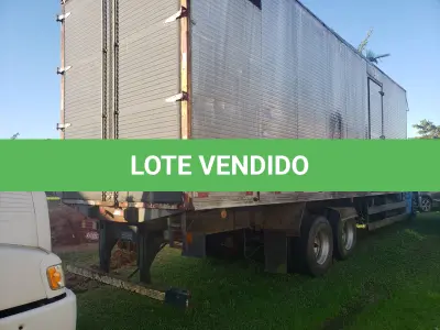 LOTE 003 - UM CAMINHÃO MERCEDES BENZ/L 1418R, PLACAS AJI-8263, ANO/MODELO 2000, COR AZUL