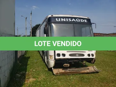 LOTE 004 - UM MOTOR-CASA/ÔNIBUS, PLACA IIR-1021, ANO/MODELO 1998
