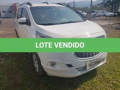 LOTE 002 - UM VEÍCULO GM/SPIN 1.8 LTZ, PLACA IVS-2894, ANO 2014, MODELO 2015, COM APROX 415.000 KM