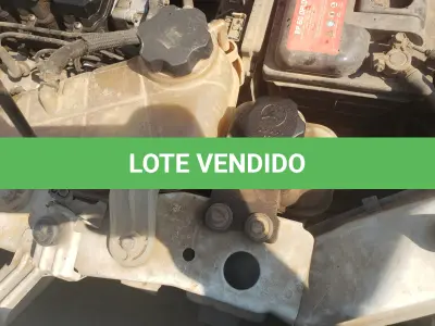 LOTE 002 - UM VEÍCULO GM/SPIN 1.8 LTZ, PLACA IVS-2894, ANO 2014, MODELO 2015, COM APROX 415.000 KM