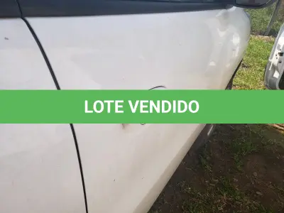 LOTE 002 - UM VEÍCULO GM/SPIN 1.8 LTZ, PLACA IVS-2894, ANO 2014, MODELO 2015, COM APROX 415.000 KM