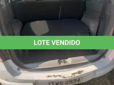 LOTE 002 - UM VEÍCULO GM/SPIN 1.8 LTZ, PLACA IVS-2894, ANO 2014, MODELO 2015, COM APROX 415.000 KM