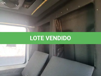 LOTE 002 - UM CAMINHÃO FORD/CARGO 2428E, PLACAS IOZ-7081, ANO 2008, MODELO 2009, CMT, 35,00 TONELADAS, COM CARROCERIA 9M