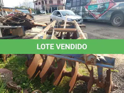 LOTE 010 - SUCATA AGRÍCOLA