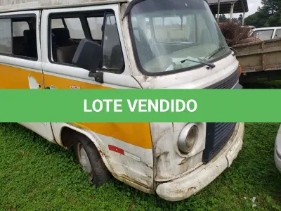 LOTE 014 - UM VEÍCULO VW/KOMBI, PLACAS INC-9250, ANO 2006, MODELO 2006