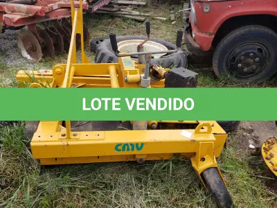 LOTE 005 - IMPLEMENTO AGRÍCOLA, CAPINADEIRA CMV