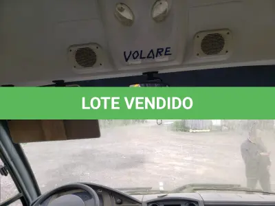LOTE 012 - UM ÔNIBUS MARCOPOLO/VOLARE V8L ESC, DIESEL, PLACAS IPJ-2131, ANO 2008, MODELO 2009